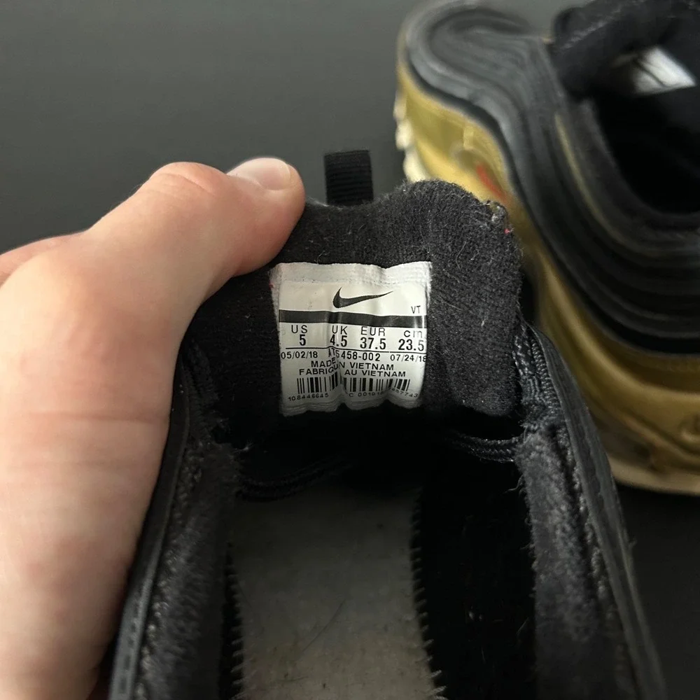 Nike Air Max 97 QS Metallic Gold Black 2018 Sneakers Size 5 Womens 6.5 AT5458002